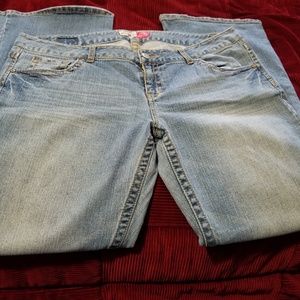 Aeropostale Hailey Skinny Flare Jeans